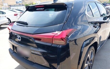 Lexus UX I, 2021 год, 2 700 000 рублей, 2 фотография