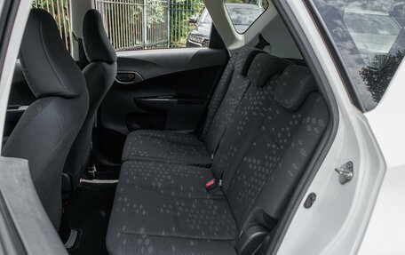 Toyota Ractis II, 2013 год, 1 229 000 рублей, 8 фотография