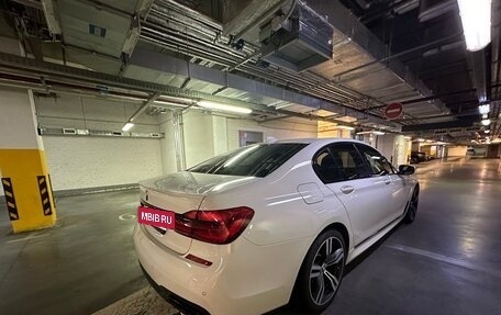 BMW 7 серия, 2017 год, 3 600 000 рублей, 6 фотография