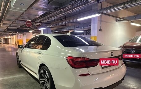 BMW 7 серия, 2017 год, 3 600 000 рублей, 8 фотография
