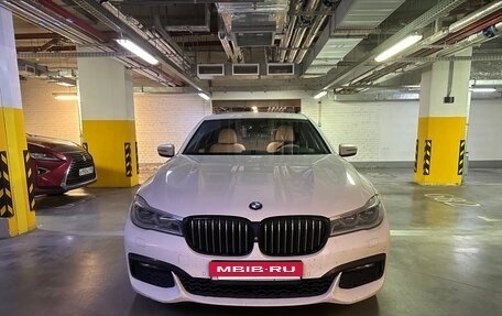 BMW 7 серия, 2017 год, 3 600 000 рублей, 13 фотография