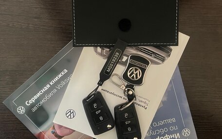 Volkswagen Tiguan II, 2021 год, 2 600 000 рублей, 9 фотография