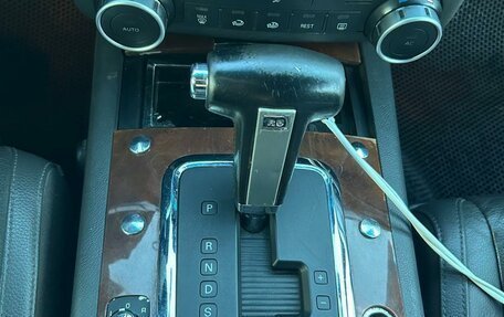 Volkswagen Touareg III, 2008 год, 1 200 000 рублей, 10 фотография