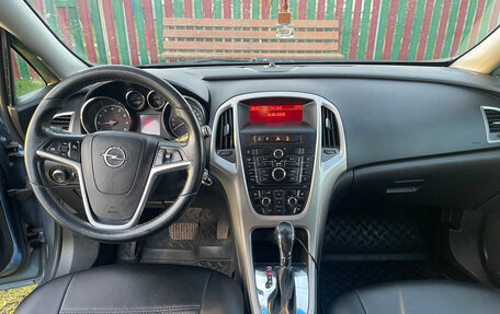 Opel Astra J, 2010 год, 600 000 рублей, 9 фотография