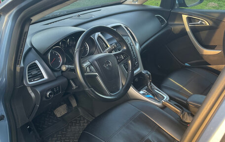 Opel Astra J, 2010 год, 600 000 рублей, 8 фотография