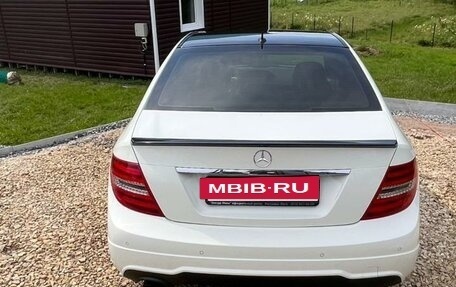 Mercedes-Benz C-Класс, 2011 год, 1 488 888 рублей, 10 фотография