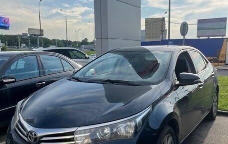 Toyota Corolla, 2014 год, 1 390 000 рублей, 2 фотография
