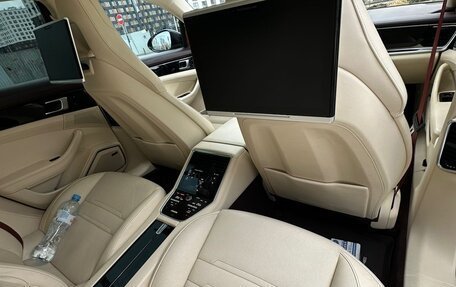 Porsche Panamera II рестайлинг, 2017 год, 7 000 000 рублей, 11 фотография