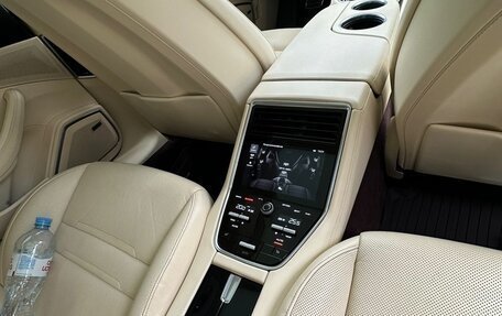 Porsche Panamera II рестайлинг, 2017 год, 7 000 000 рублей, 14 фотография