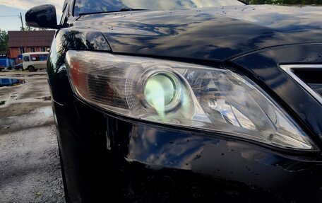 Toyota Camry, 2009 год, 900 000 рублей, 1 фотография
