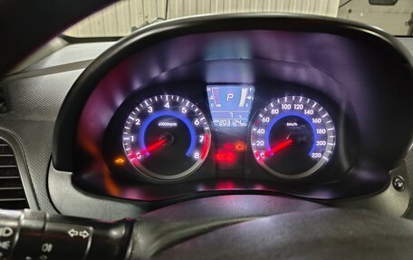 Hyundai Solaris II рестайлинг, 2013 год, 750 000 рублей, 2 фотография