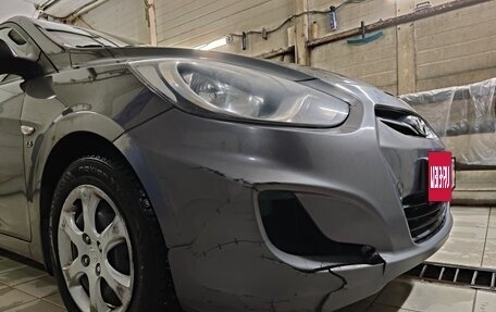 Hyundai Solaris II рестайлинг, 2013 год, 750 000 рублей, 21 фотография