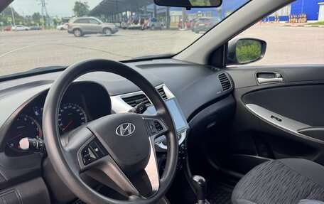 Hyundai Solaris II рестайлинг, 2015 год, 950 000 рублей, 9 фотография