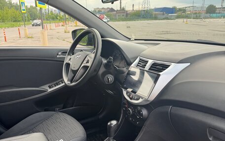 Hyundai Solaris II рестайлинг, 2015 год, 950 000 рублей, 8 фотография