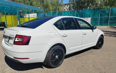 Skoda Octavia, 2017 год, 1 399 000 рублей, 4 фотография