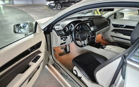 Mercedes-Benz E-Класс, 2015 год, 2 370 000 рублей, 9 фотография