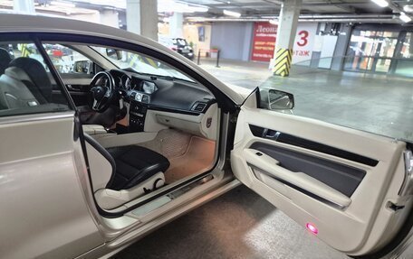Mercedes-Benz E-Класс, 2015 год, 2 370 000 рублей, 15 фотография
