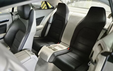 Mercedes-Benz E-Класс, 2015 год, 2 370 000 рублей, 18 фотография