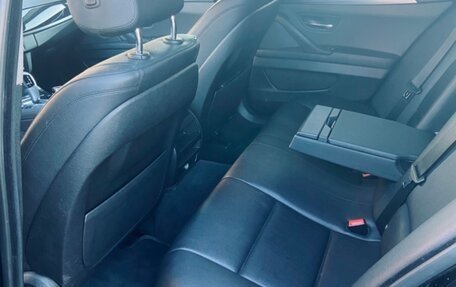 BMW 5 серия, 2016 год, 2 310 000 рублей, 13 фотография