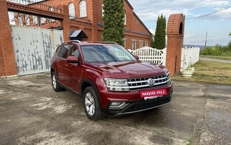 Volkswagen Teramont I, 2018 год, 3 350 000 рублей, 3 фотография