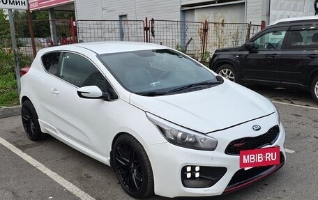 KIA cee'd GT II, 2015 год, 1 070 000 рублей, 3 фотография