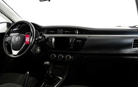 Toyota Corolla, 2013 год, 725 000 рублей, 9 фотография