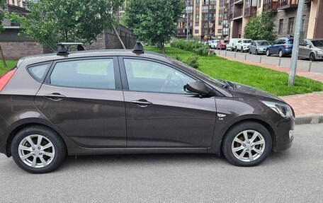 Hyundai Solaris II рестайлинг, 2015 год, 1 080 000 рублей, 4 фотография