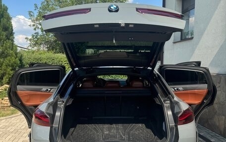 BMW X6, 2021 год, 7 500 000 рублей, 18 фотография