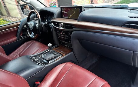 Lexus LX III, 2016 год, 6 500 000 рублей, 8 фотография