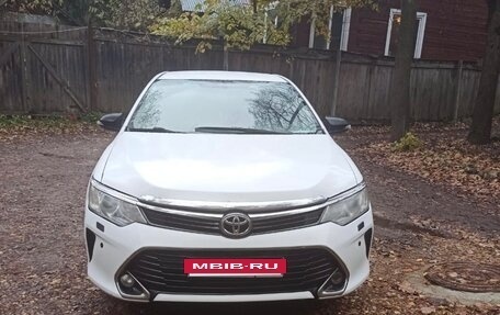 Toyota Camry, 2016 год, 1 130 000 рублей, 4 фотография