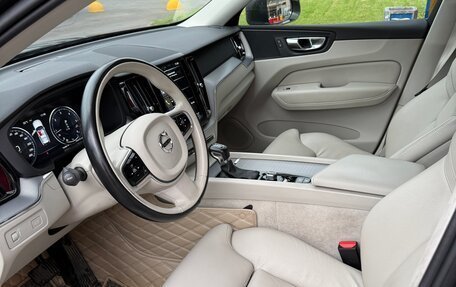 Volvo XC60 II, 2018 год, 3 150 000 рублей, 13 фотография