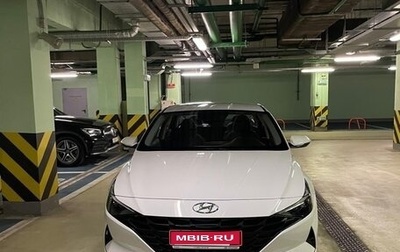 Hyundai Elantra, 2022 год, 2 100 000 рублей, 1 фотография