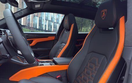 Lamborghini Urus I, 2025 год, 44 900 000 рублей, 16 фотография