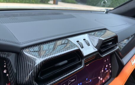Lamborghini Urus I, 2025 год, 44 900 000 рублей, 22 фотография