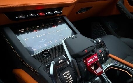Lamborghini Urus I, 2025 год, 44 900 000 рублей, 21 фотография