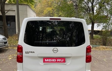 Opel Zafira Life I, 2021 год, 3 000 000 рублей, 17 фотография