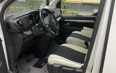 Opel Zafira Life I, 2021 год, 3 000 000 рублей, 27 фотография