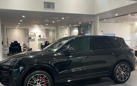 Porsche Cayenne III, 2023 год, 17 500 000 рублей, 3 фотография
