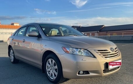 Toyota Camry, 2008 год, 2 000 000 рублей, 4 фотография