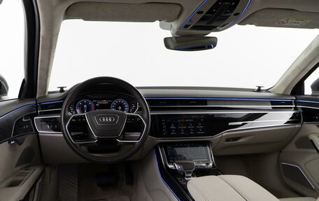 Audi A8, 2019 год, 6 900 000 рублей, 11 фотография