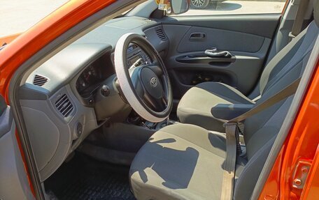 KIA Rio II, 2010 год, 650 000 рублей, 5 фотография
