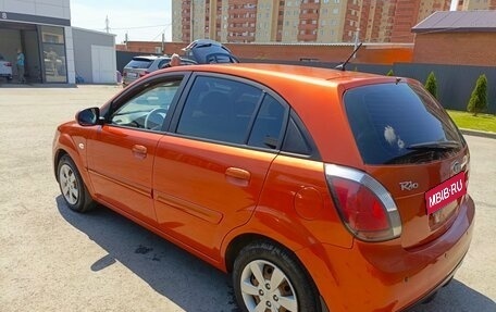 KIA Rio II, 2010 год, 650 000 рублей, 3 фотография