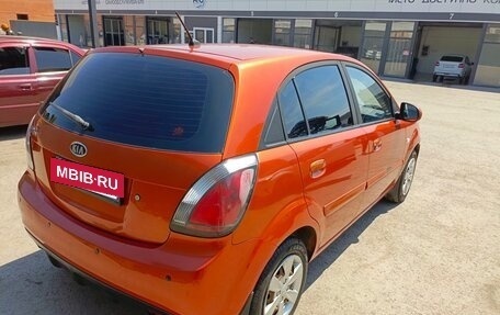 KIA Rio II, 2010 год, 650 000 рублей, 4 фотография