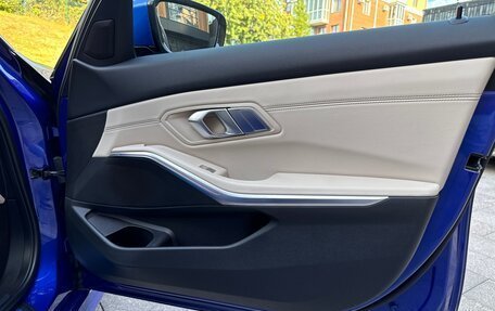 BMW 3 серия, 2021 год, 4 700 000 рублей, 26 фотография