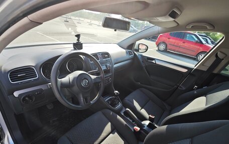 Volkswagen Golf VI, 2009 год, 720 000 рублей, 3 фотография