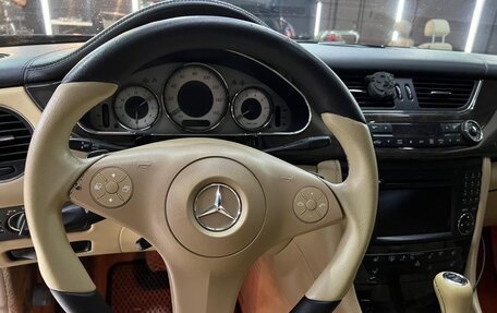 Mercedes-Benz CLS, 2008 год, 1 800 000 рублей, 22 фотография