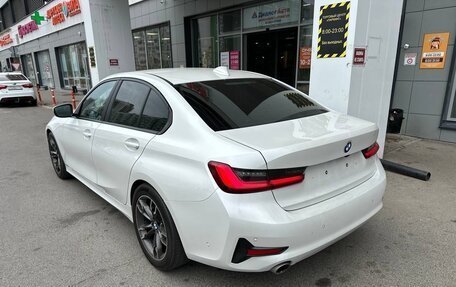 BMW 3 серия, 2020 год, 2 800 000 рублей, 3 фотография