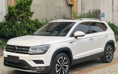 Volkswagen Tharu, 2022 год, 2 199 777 рублей, 1 фотография