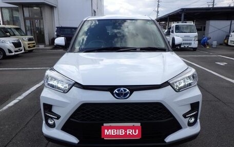Toyota Raize I, 2022 год, 1 380 888 рублей, 2 фотография