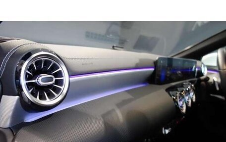 Mercedes-Benz A-Класс, 2022 год, 1 690 000 рублей, 17 фотография